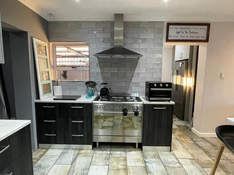 2 Bedroom Property for Sale in Bridgemeade Eastern Cape